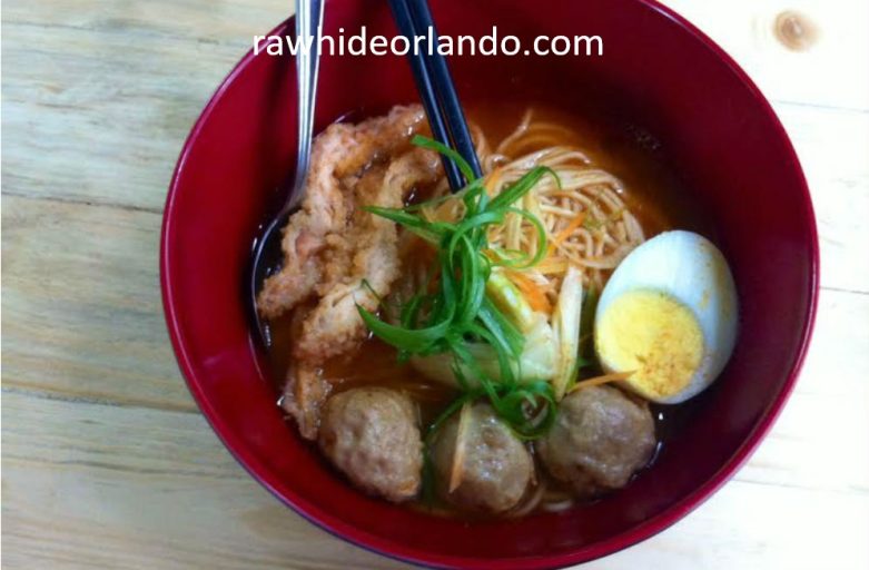 Ramen Pakai Bakso Kuliner Indonesia