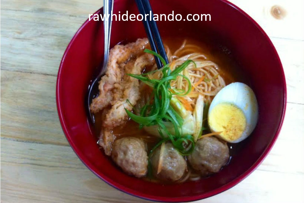 Ramen Pakai Bakso Kuliner Indonesia